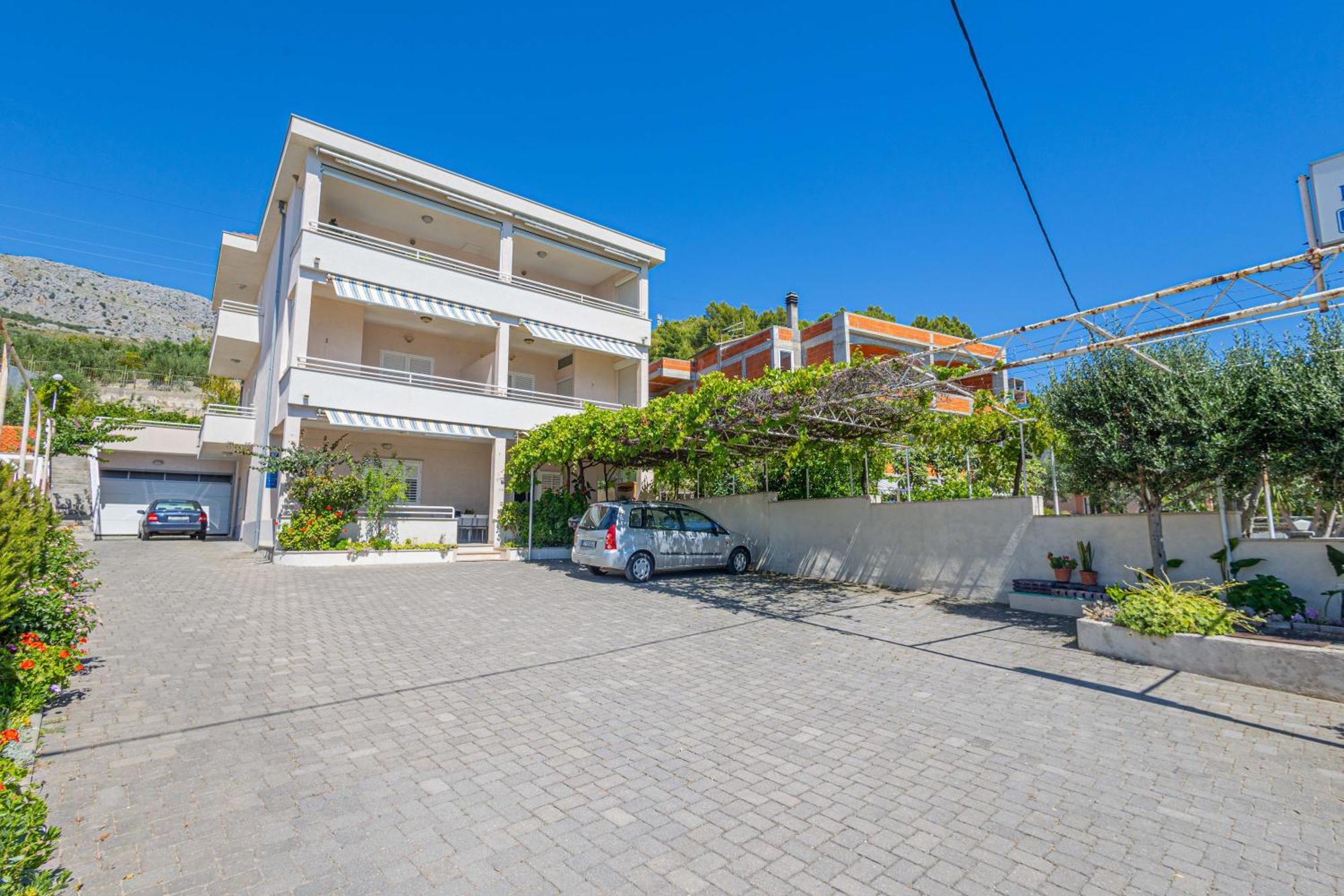 Marin Apartments Podstrana Exterior photo